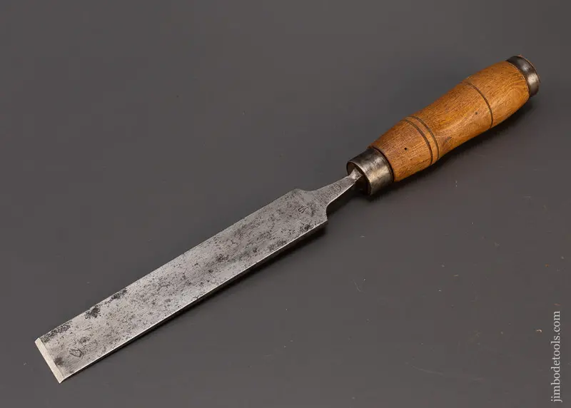 1 1/4 Inch Long, Thin Maple Handle Paring Chisel Spear & Jackson - 109080 1