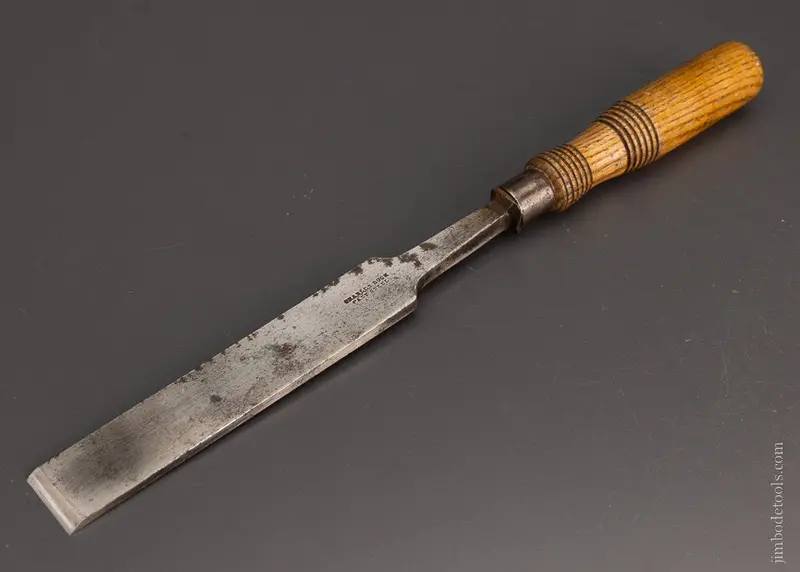 1 1/4 X 15 Inch Firmer Chisel Buck - 105929 1