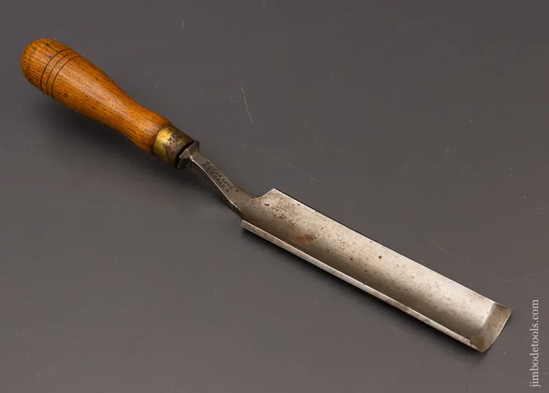 1 3/8 Inch Crank Neck Paring Chisel W. Butcher - 111740 1