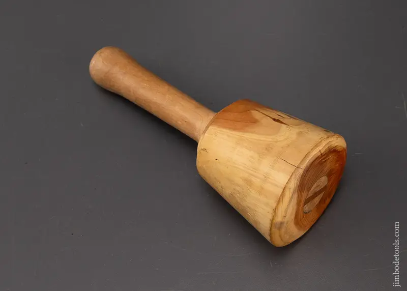 10 Ounce Yew Wood Carving Mallet - 108407 1