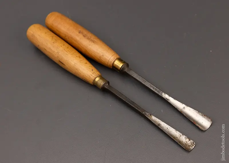 2 Carving Gouges By Herring Bros. 3/8 And 1/2 Inch - 111670 1