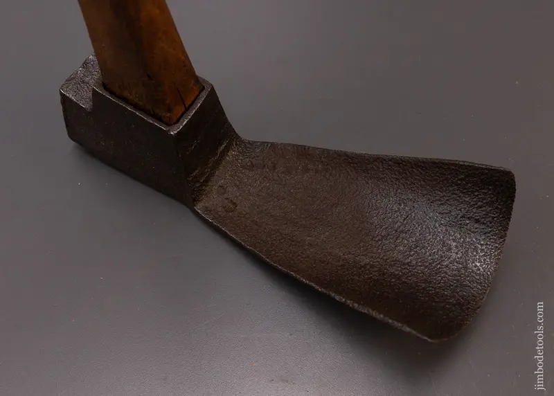 3 1/2 Inch Gutter Adze Chair Maker’S - 107413 1