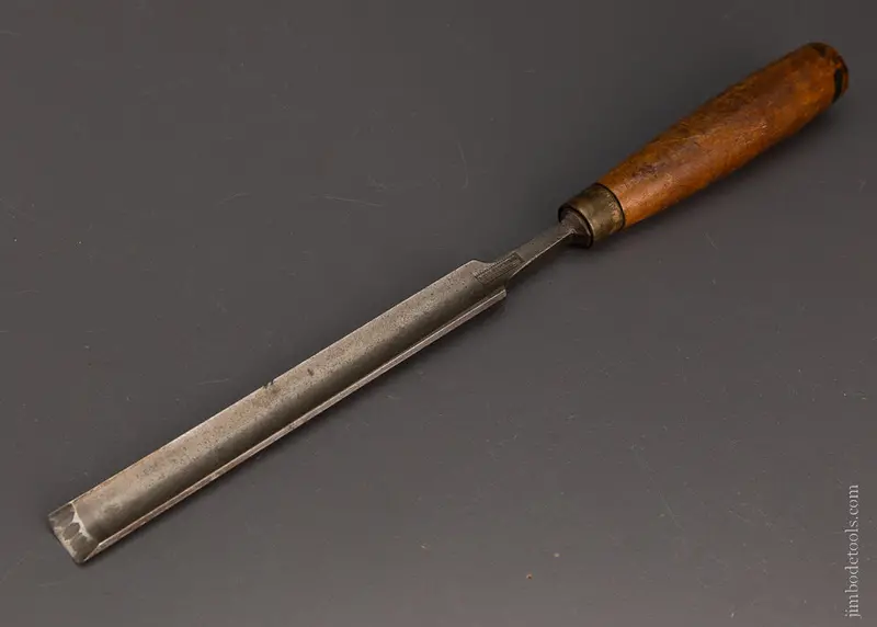 3/4 X 13 1/2 Inch Paring Gouge No. 6 Sweep Buck Bros. - 106023 1
