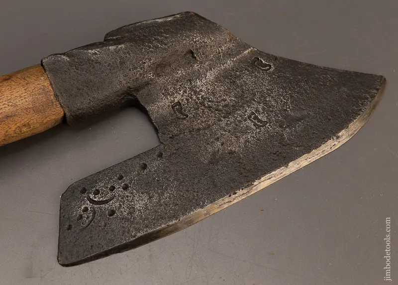 Adorable Baby Goose Wing Axe - 118305 1
