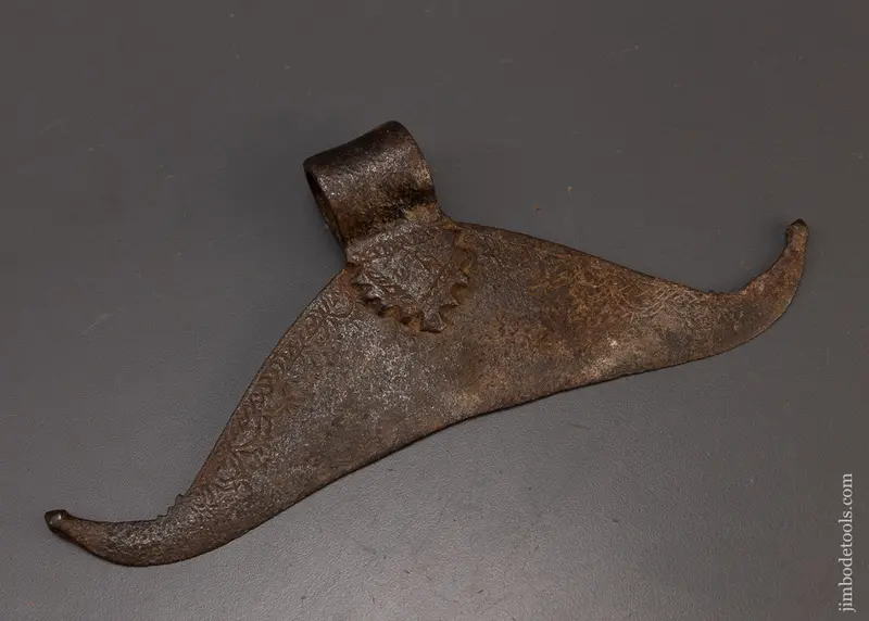 Astounding 17Th Century Ornate Axe - Excelsior 109201 1
