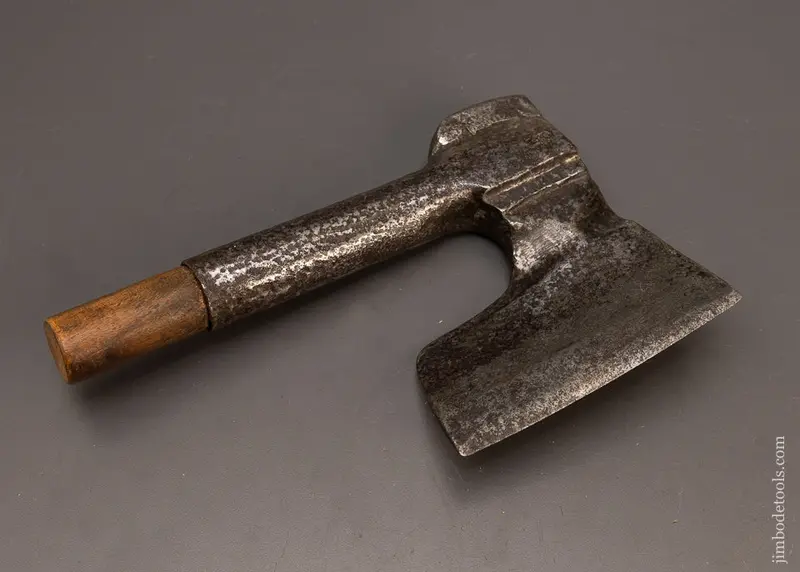 Awesome 18Th Century French Side Axe - 117551 1
