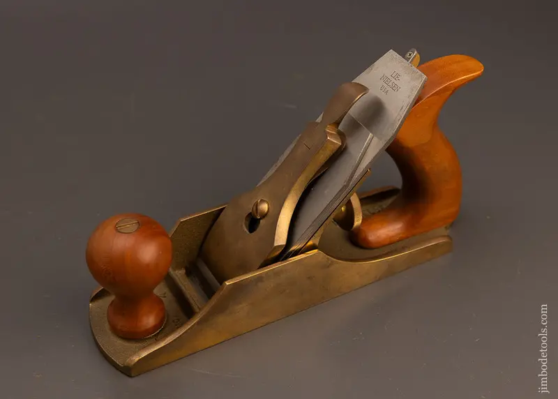 Bronze Lie Nielsen No. 4 Smooth Plane Out Of Stock & Unavailable At Lie Nielsen  - 117801 - 1