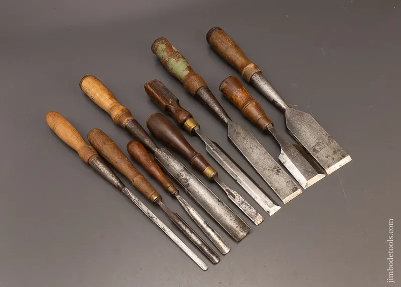 Collection Of 9 Good Chisels & Gouges - 117206 1
