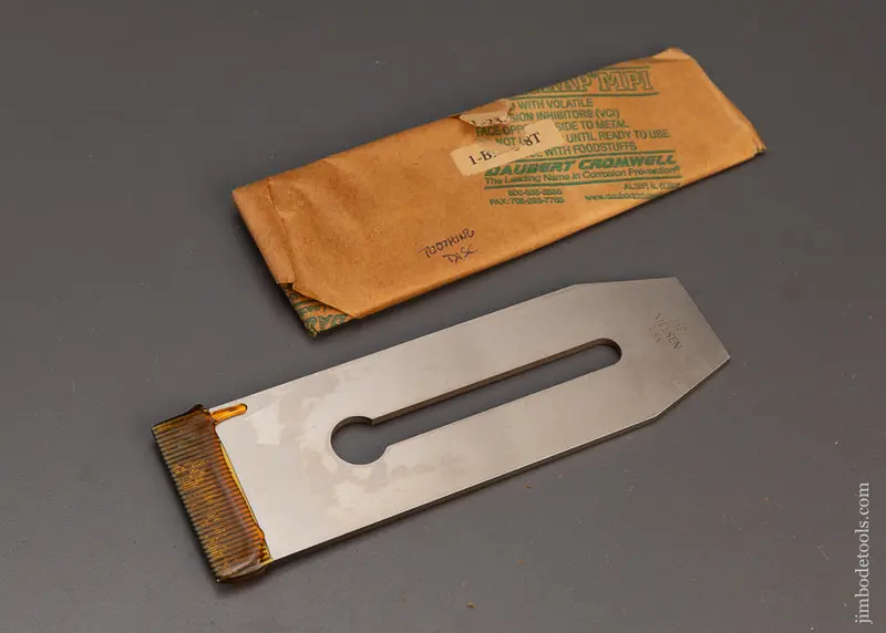Discontinued 2 3/8 Inch Lie Nielsen Toothing Iron - 119124 1