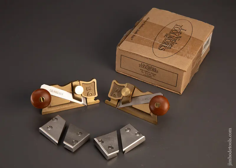 Discontinued Lie Nielsen No. 98 & 99 Bronze Side Rabbet Planes With Honing Guide Jaw Set Mint In Box - 119171 - As Of Jan 12 1