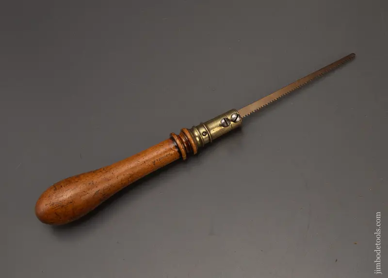 Elegant English Boxwood Pad Saw With New Blade - 119785 1