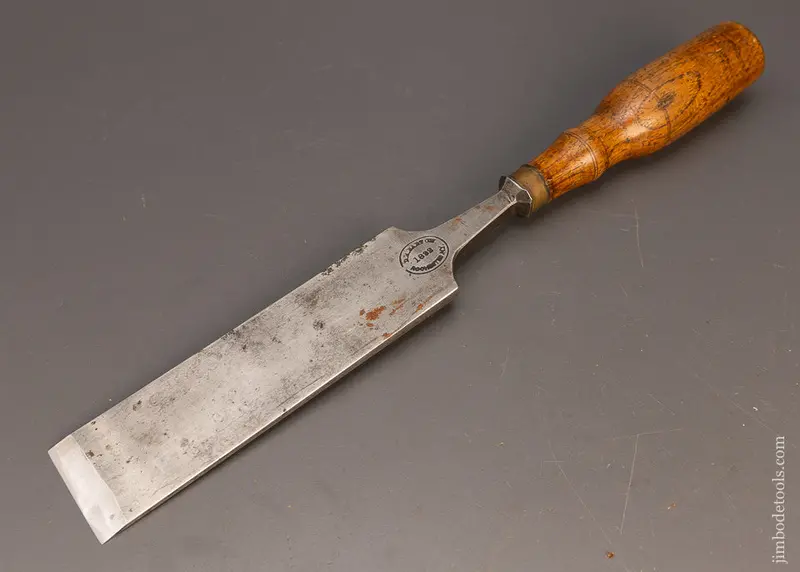 Fine D.R. Barton 1832 Long, Thin 2 Inch Paring Chisel - 116626 1
