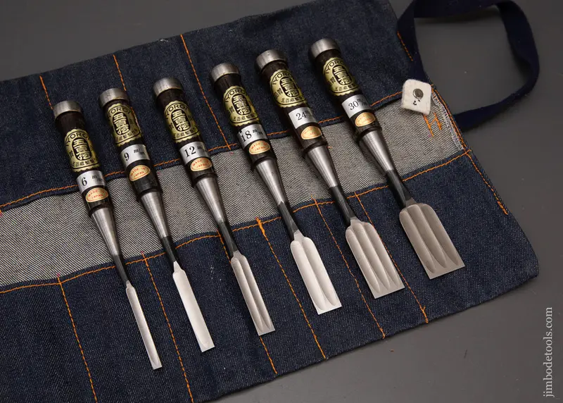 Immaculate Set Of 6 Iyoroi Ebony Handled Chisels - 119489 - As Of Feb 8 1