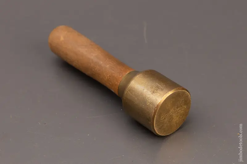 Lee Valley Veritas 1 Pound Brass Mallet - 111131 1