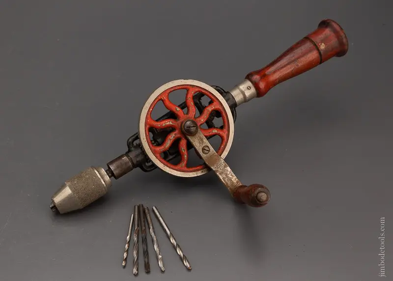 Millers Falls No. 2 Drill With 5 Bits Fine - 105214 1