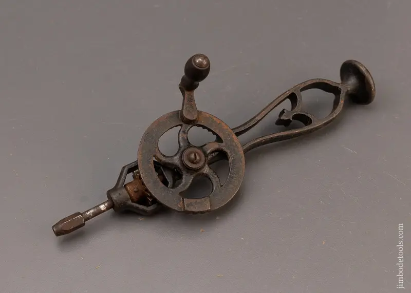 Millers Falls No. 4 Single Speed Hand Drill - 110923 1
