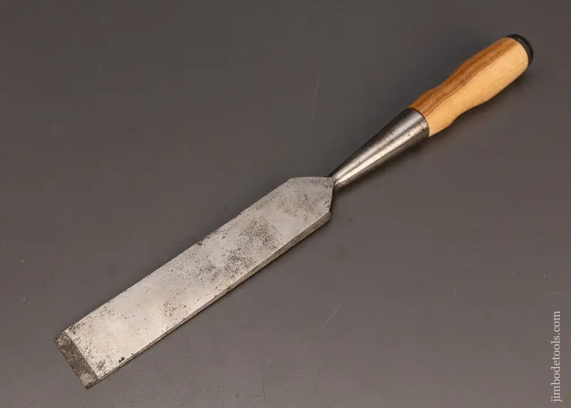 Near Mint James Swan 1 3/8 Inch Socket Firmer Chisel - 113946 1
