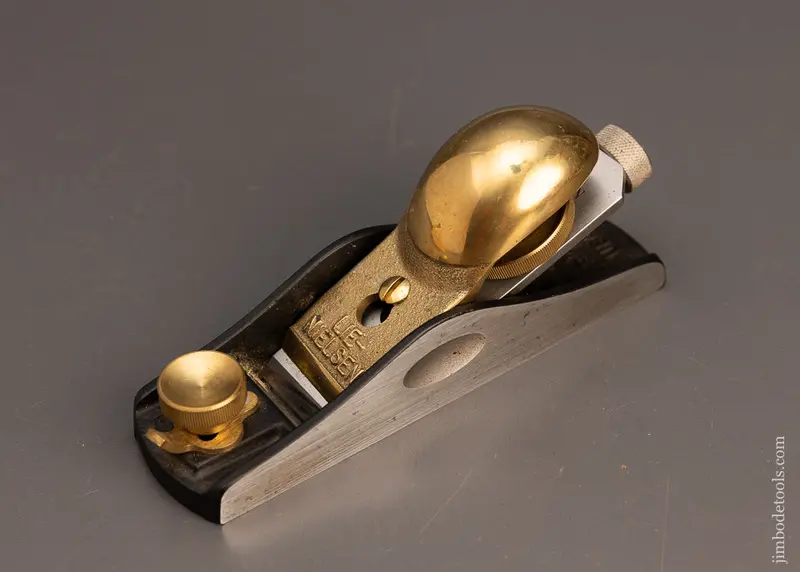 Near Mint Lie Nielsen No. 9 1/2 Block Plane Long-Ago Discontinued - 114152 1