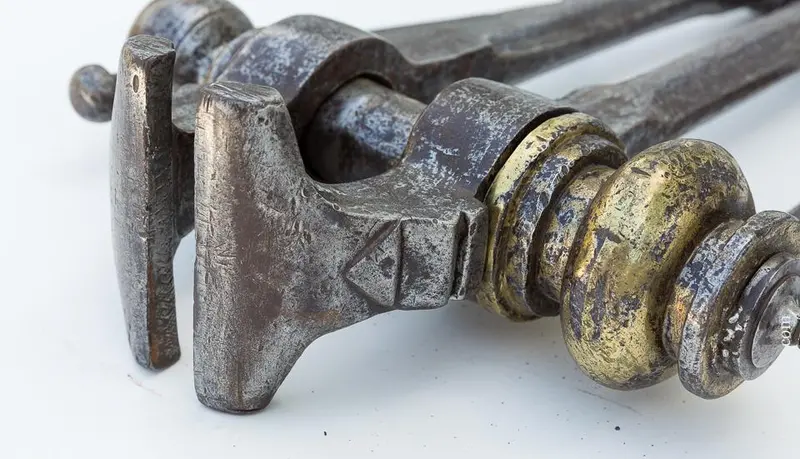 Stunning 17Th Century Wrought Iron Vise, Post Vise, Leg Vise * 80838U - As Of Mar 18 1